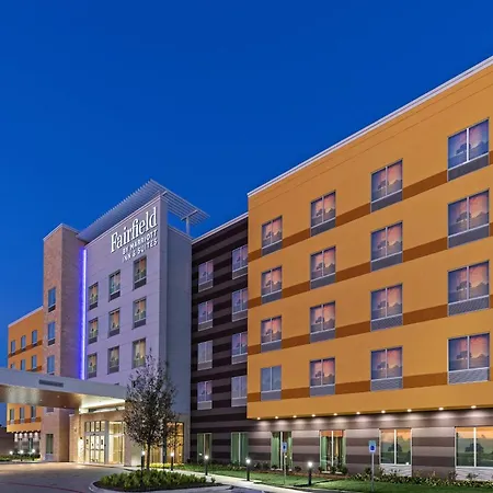 Fairfield Inn & Suites Houston Memorial City Area